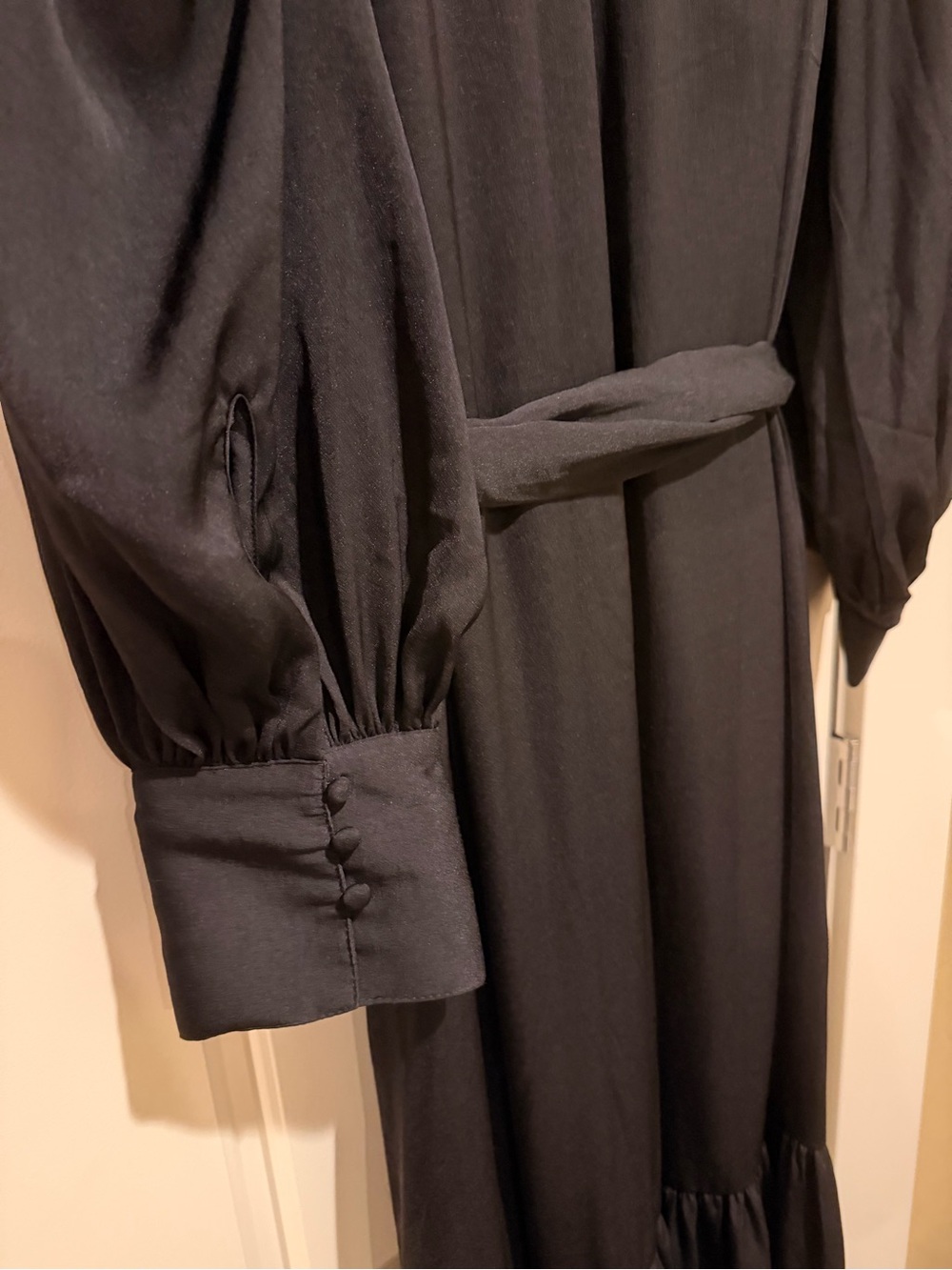 Banana Republic Black Long Sleeve Belted Midi Dress